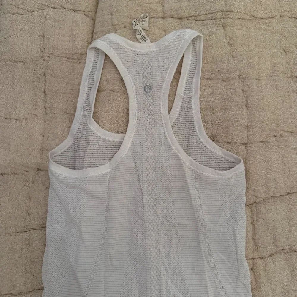 Lululemon Swiftly Tech Racerback white - Picture 6 of 8